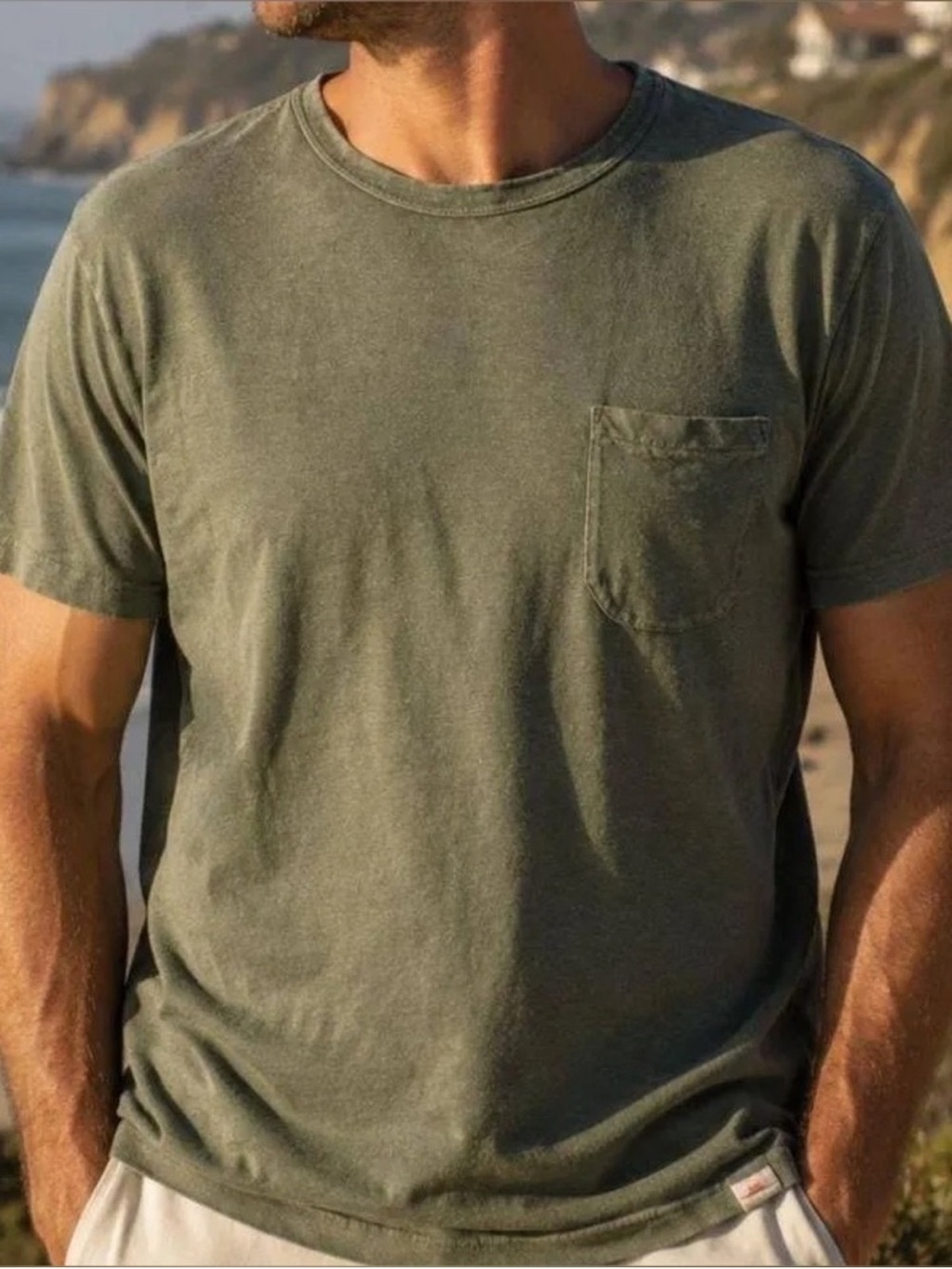 Faherty Sunwashed Olive Green Organic Cotton Pocket Crew Tee Men’s Size XL